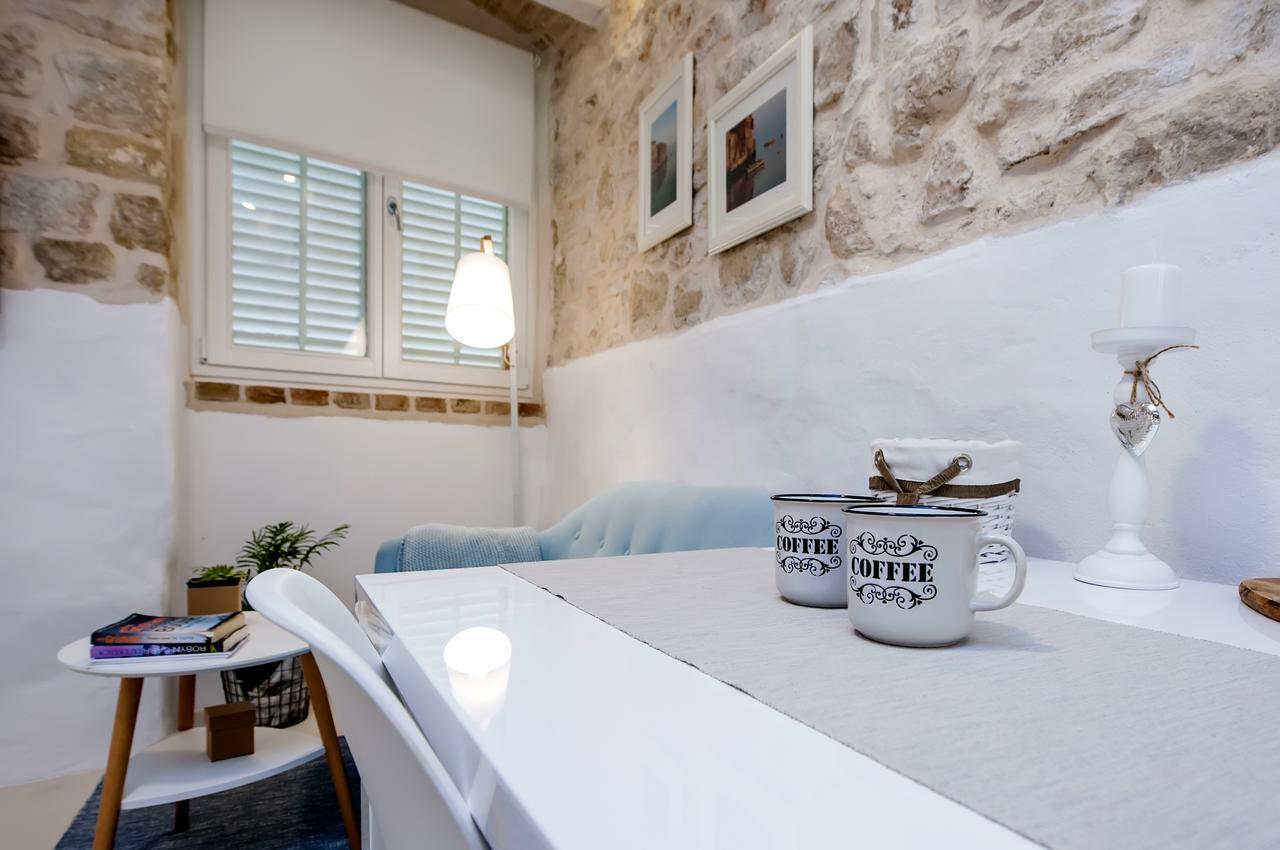 Luna Rooms And Studios Rovinj Kültér fotó