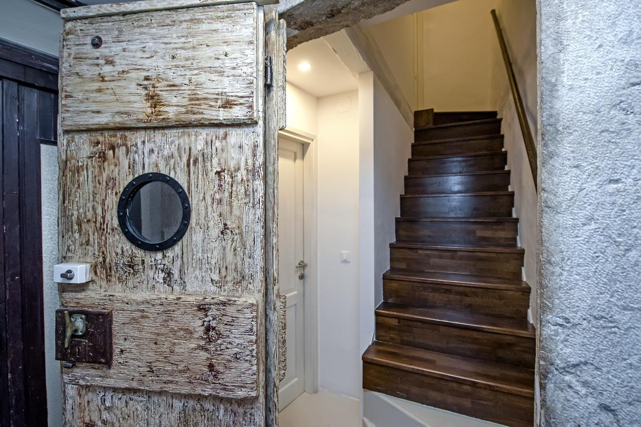Luna Rooms And Studios Rovinj Kültér fotó
