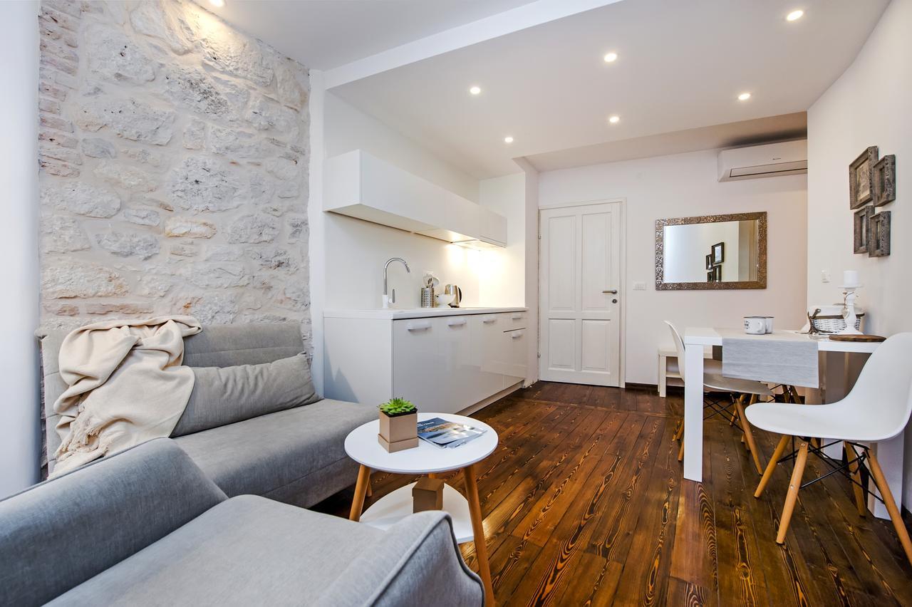 Luna Rooms And Studios Rovinj Kültér fotó