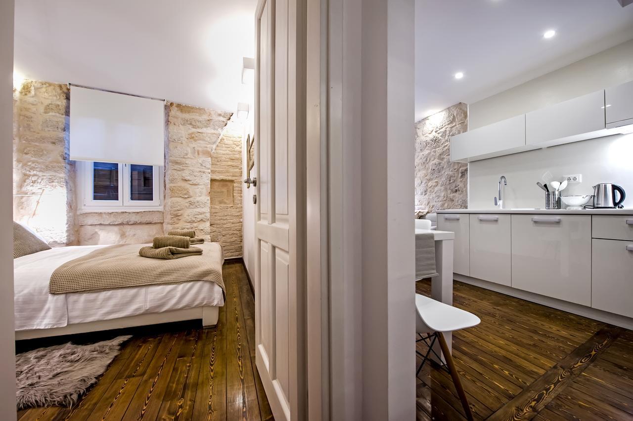 Luna Rooms And Studios Rovinj Kültér fotó